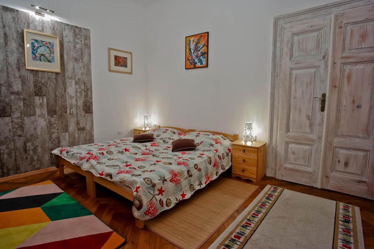 Cote Ensoleille Apartment Pula Exterior photo